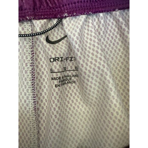 Nike Boys Purple Dri-FIT Elite 23 All Over Print Shorts Size XL - Picture 7 of 7